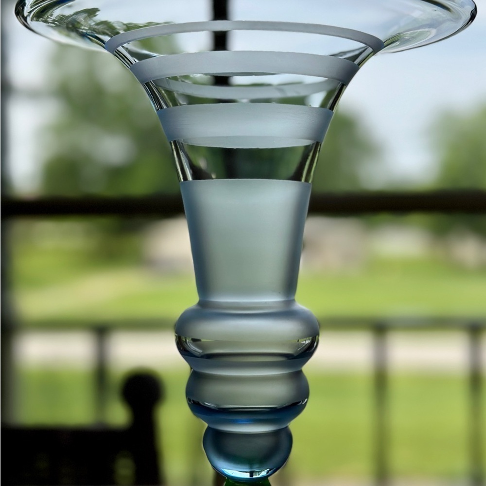 MURANO GLASS, COLORFUL VASE IN LIGHT BLUE WITH FROSTED EFFECT. URANIUM GLASS - Picture 5 of 12